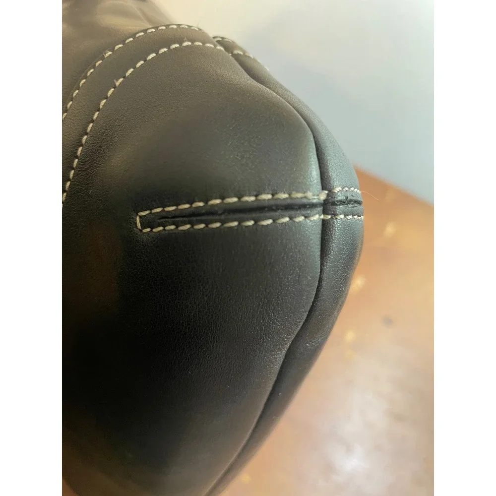 Coach Vintage 1415 Soho Slim Y2K Black Leather‎ Hobo Shoulder Bag Made in Turkey